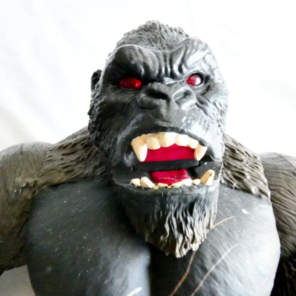 GODZILLA vs KONG Playmates 2020 Mega Heat Ray & King Kong Lights Sound Great Con